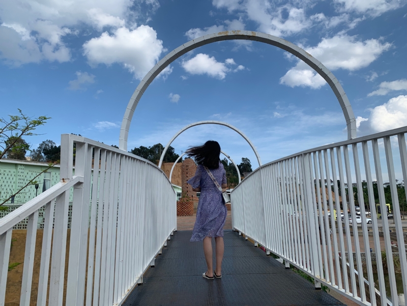 山海的第三张照片--峨山红颜知己交友网